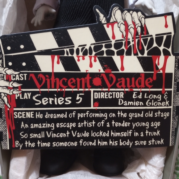 *VINTAGE* RARE Vincent Vaude Living Dead Doll like new - Picture 4 of 8